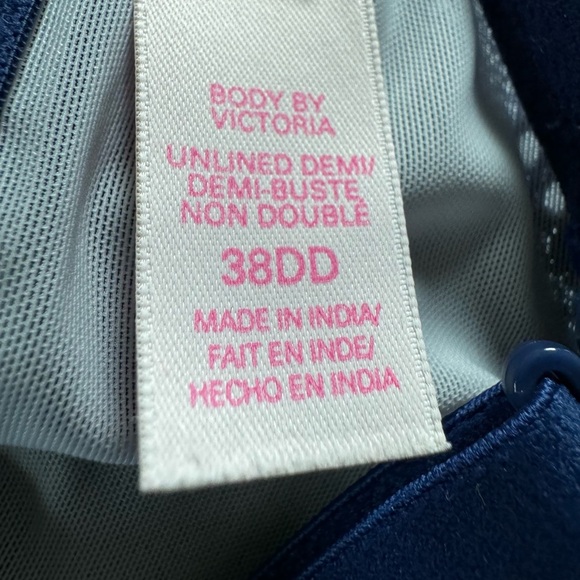 Victoria’s Secret Lace Bra SZ 38DD - Picture 9 of 10